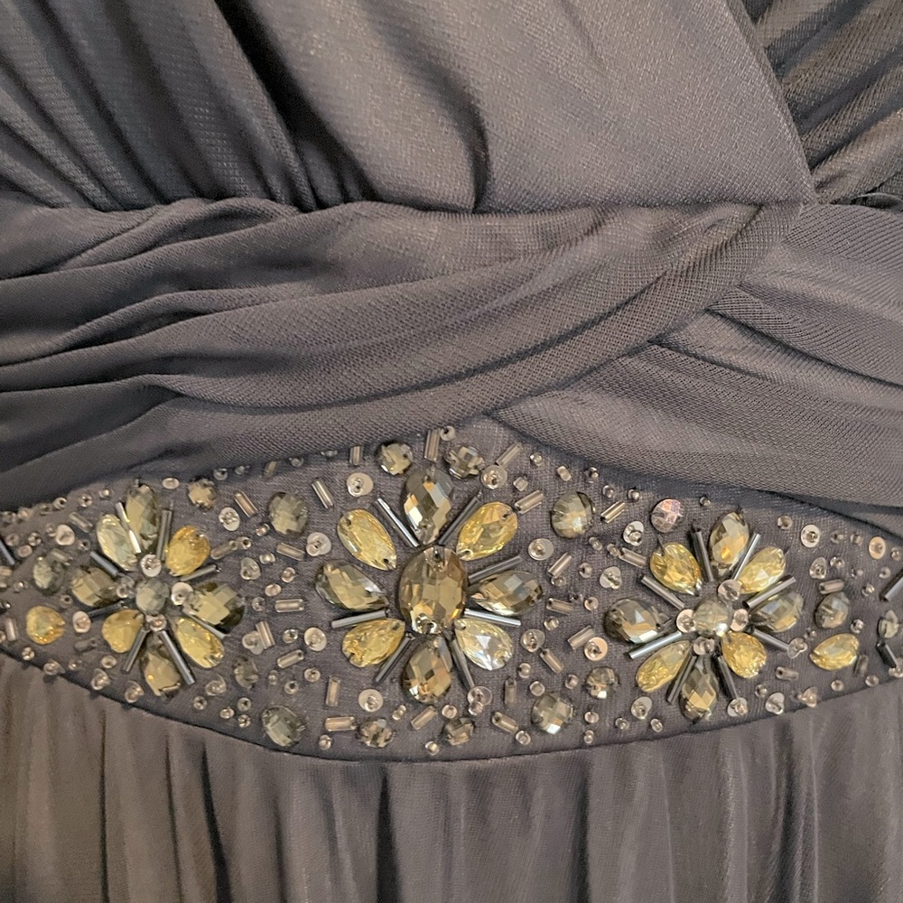 La Nouvelle Renaissance semi-formal dress Size 14